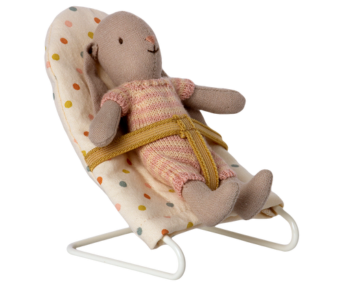 Babysitter, Micro
