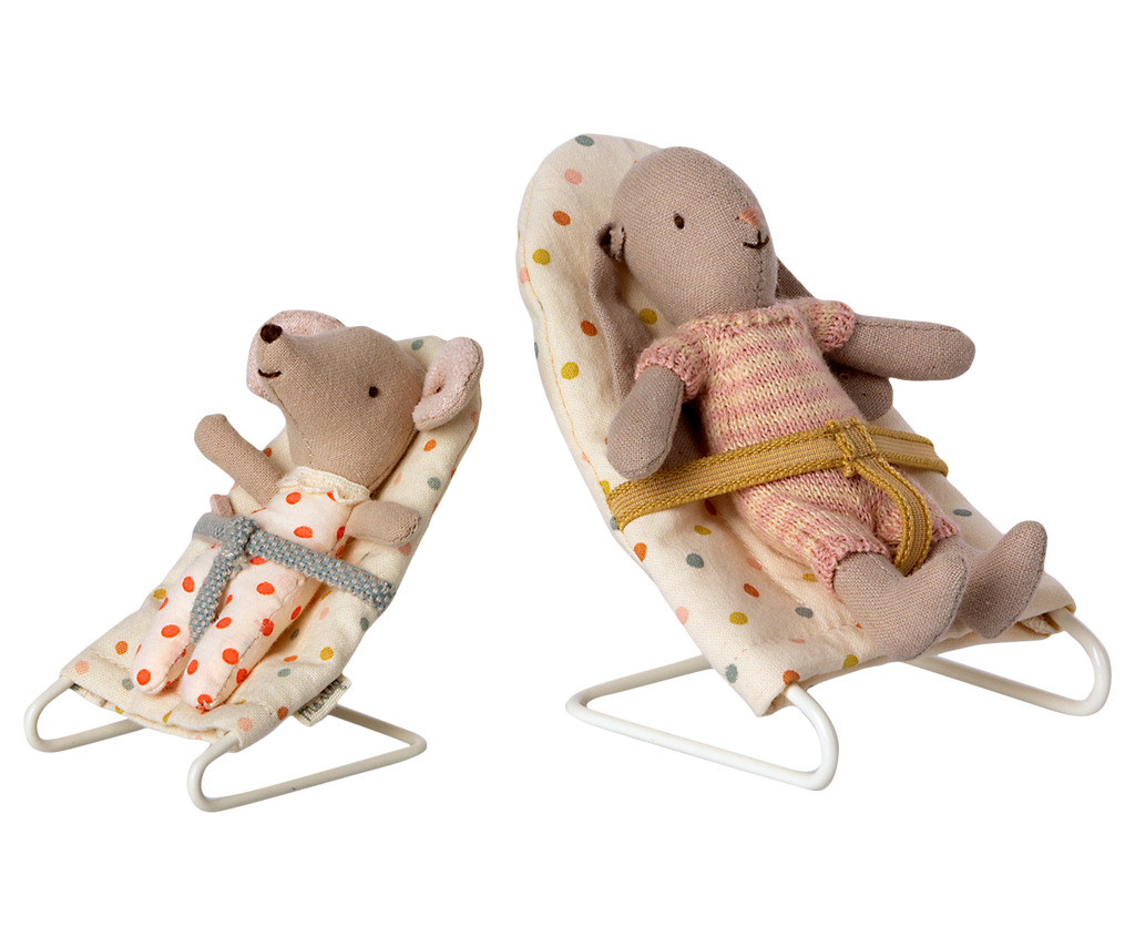 Babysitter, Micro