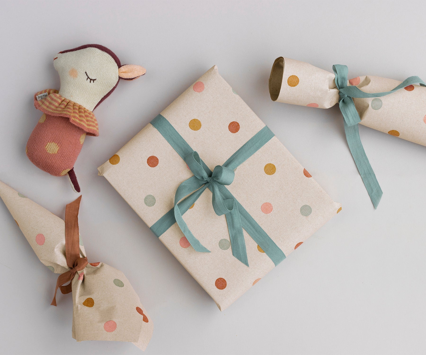 Gift Wrap, Multi Dots - 10 m