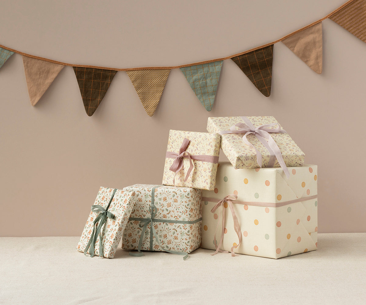 Gift Wrap, Merle - 10 m