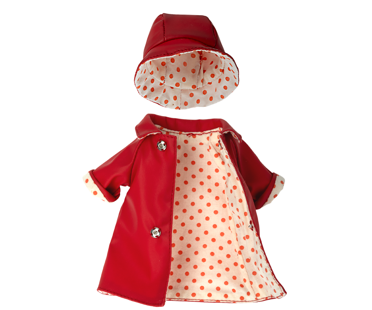 Raincoat & Hat, Teddy Mum