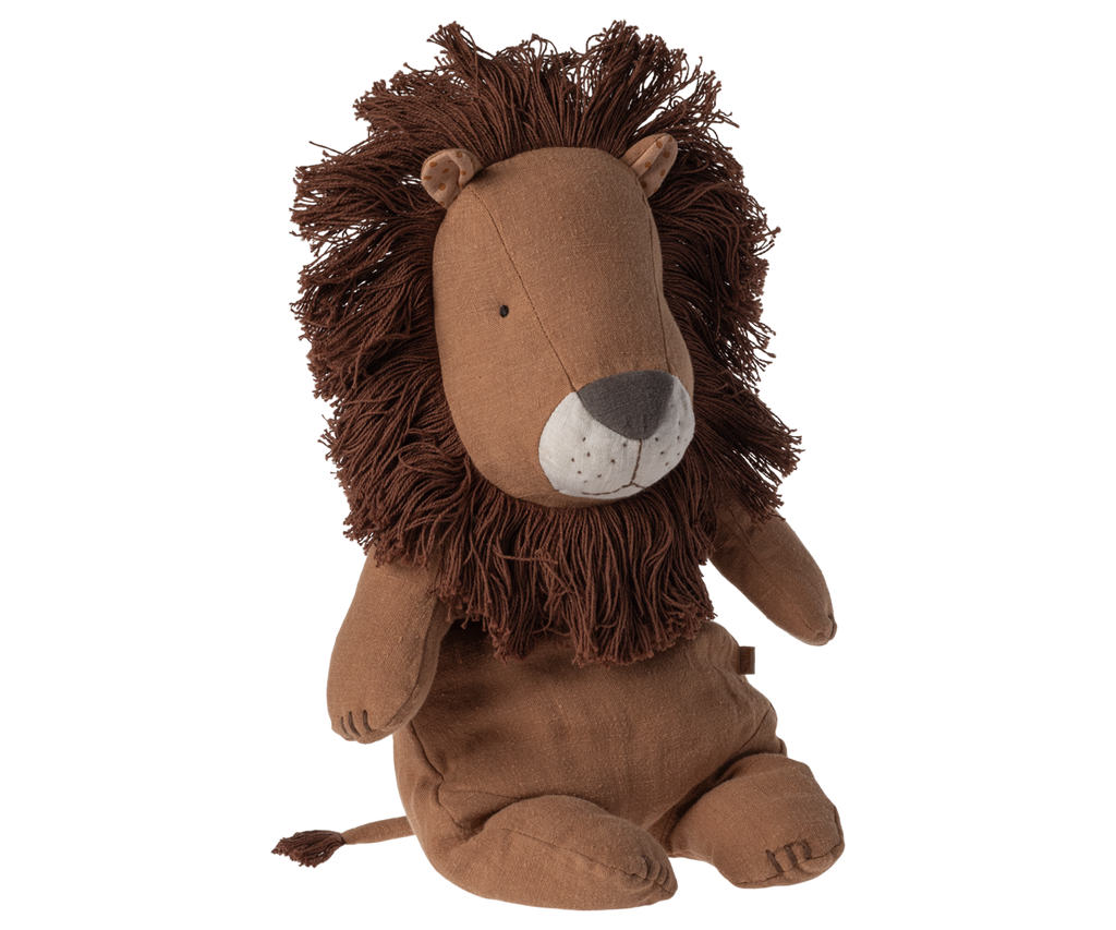 Lion, Medium