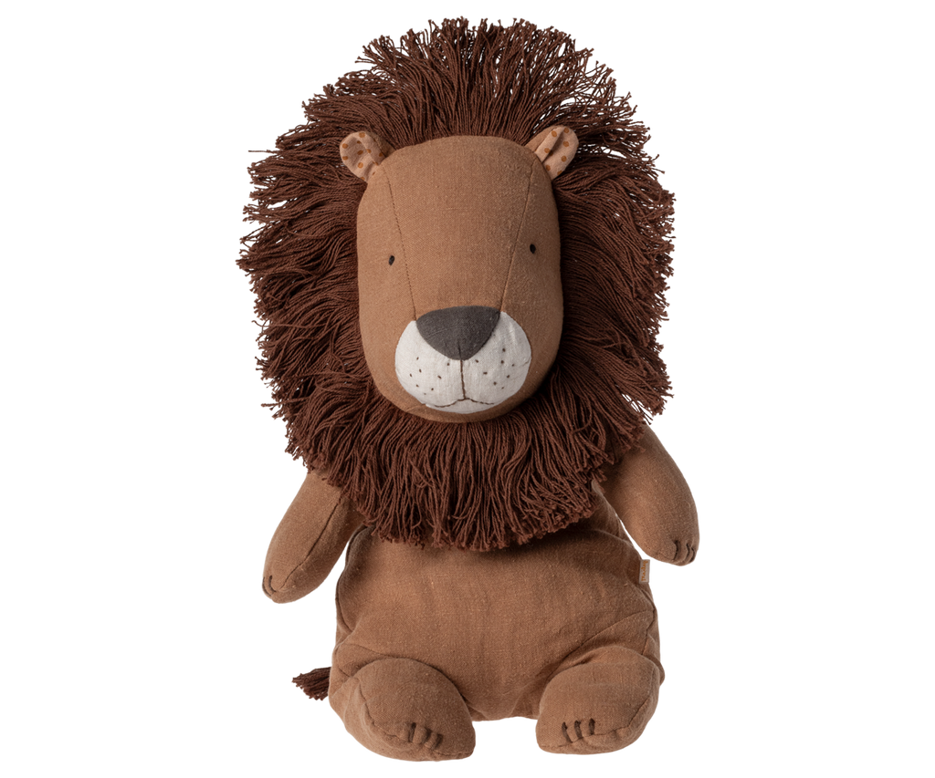 Lion, Medium