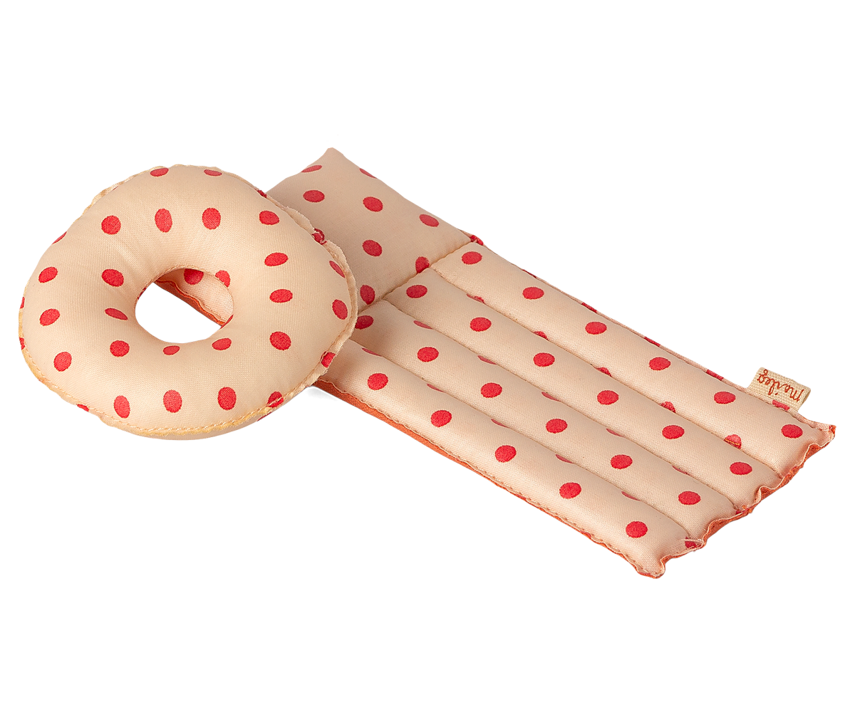Beach Float, Red Dot