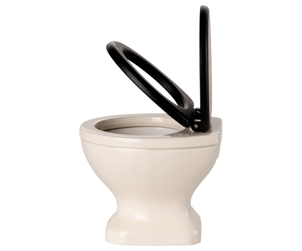 Water Closet, Mouse