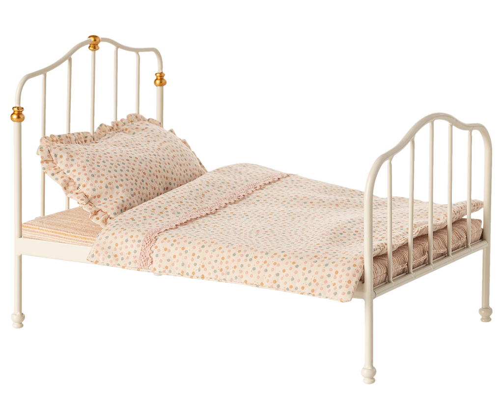 Vintage Bed, Mouse - Off-White