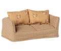 Couch, Mouse - Mable