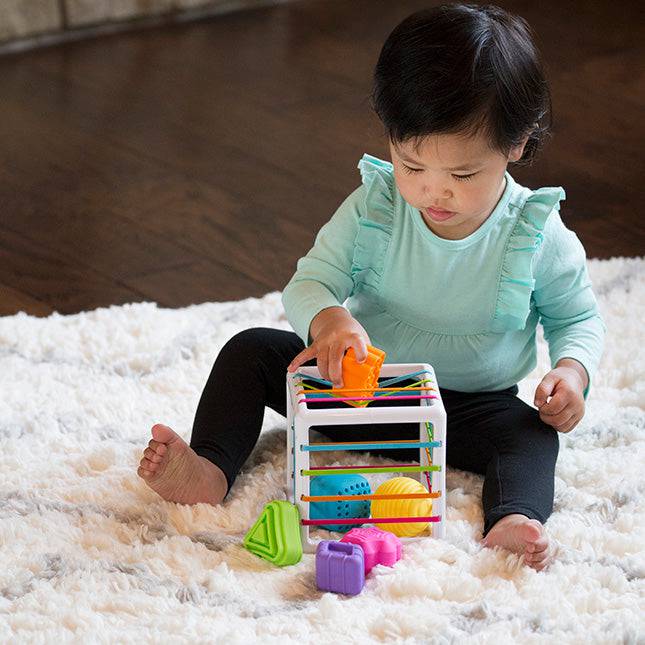 Shape Sorting Cube with Stretchy Bands for Toddlers – view 5