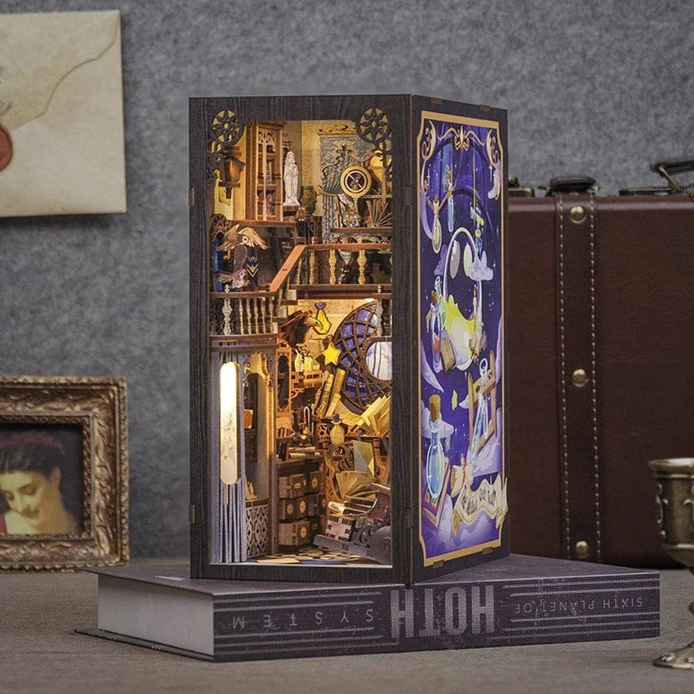 DIY Book Nook Kit, Nebula Common Room – view 7