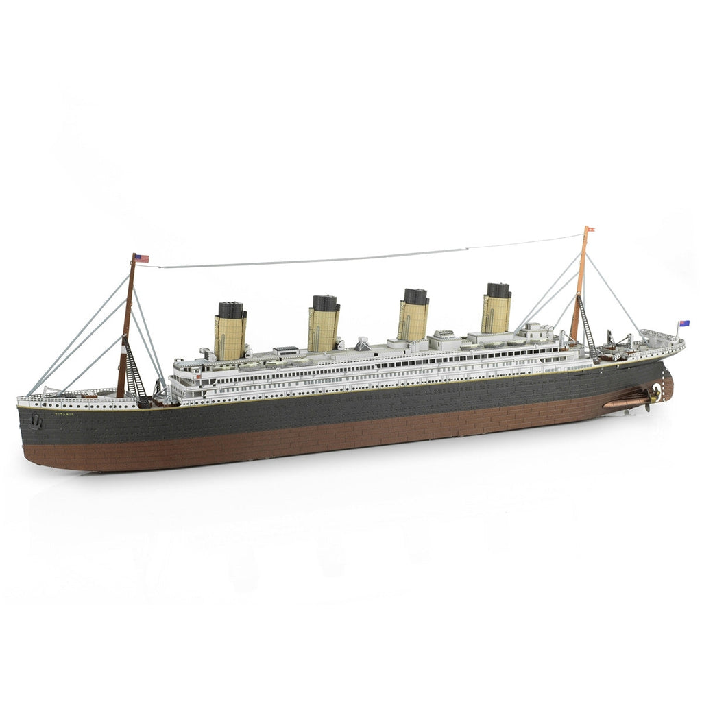 RMS Titanic Ocean Liner 3D Metal Model Kit – view 5