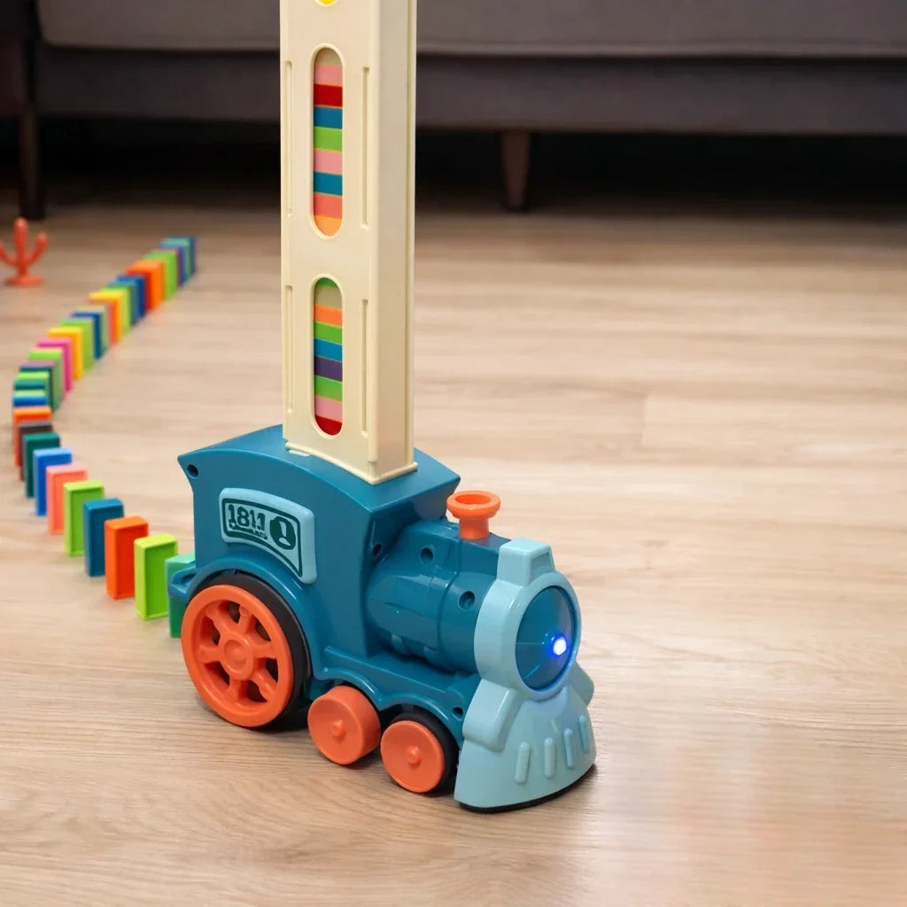 Domino Train Toy Set, Lays Dominoes Automatically – view 3